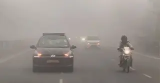 দ্বিতীয় সর্বোচ্চ বিষাক্ত বায়ুর কবলে দিল্লি; অরেঞ্জ অ্যালার্ট জারি